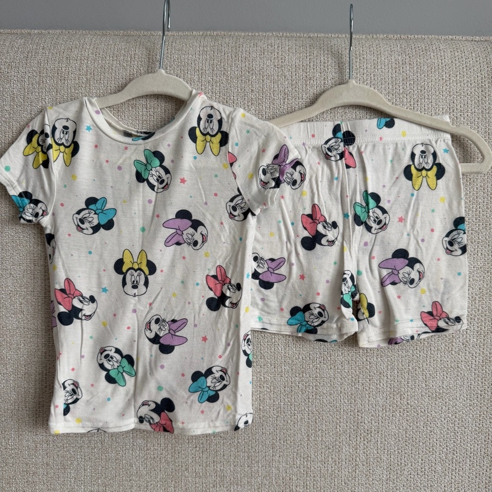 Disney Kids Pajama Set - White with Multicolor Minnie Mouse Print12-24MO SM FIT